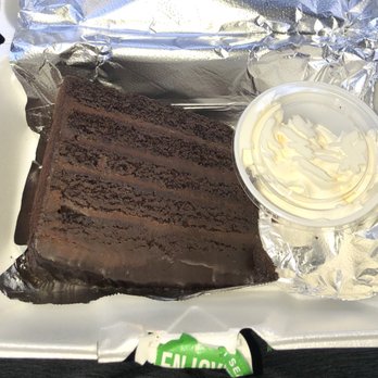Big Ed's BBQ - Big Old Chocolate Cake DELICIOUS!  Make sure you order it to go! It's totally worth ordering! - Barbeque Near Me - Old Bridge, New Jersey