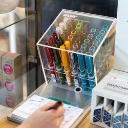 Unmediocre General Store - Fountain pens.