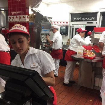 In-N-Out Burger - Burgers Near Me - Glendale, California In-N-Out Burger - Burgers Near Me - Glendale, California