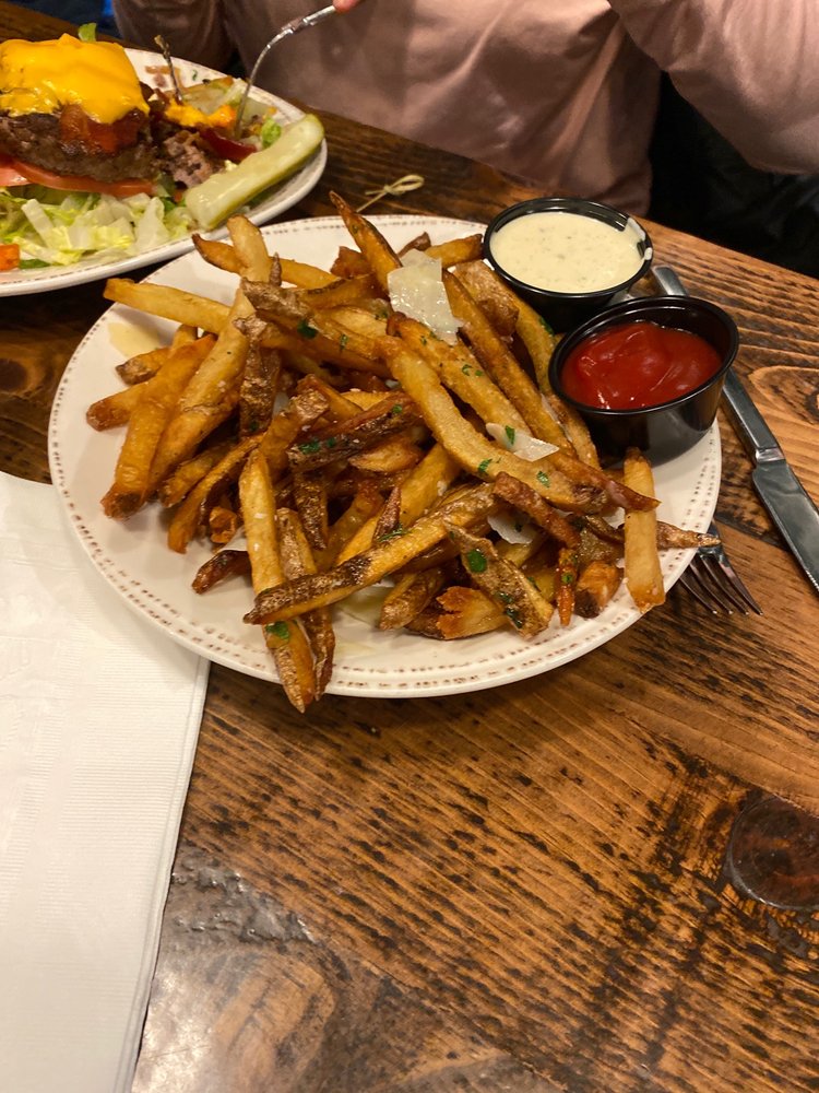 StillWest Brewery & Grill