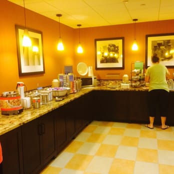 Hampton Inn Marietta - Breakfast - Hotels Near Me - Marietta, Ohio Hampton Inn Marietta - Breakfast - Hotels Near Me - Marietta, Ohio