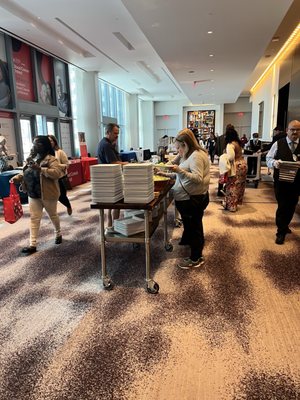 Loews Atlanta Hotel by null