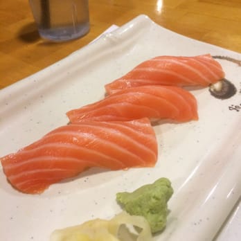 Ichima - Salmon nigiri sushi. Nice, fresh and not a ridiculous amount of rice either. - Sushi Bars Near Me - Pasadena, California Ichima - Salmon nigiri sushi. Nice, fresh and not a ridiculous amount of rice either. - Sushi Bars Near Me - Pasadena, California
