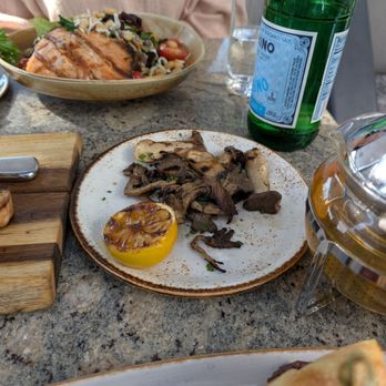 GRANVILLE - Grilled mushrooms - New American Near Me - Pasadena, California GRANVILLE - Grilled mushrooms - New American Near Me - Pasadena, California