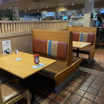Islands Restaurant - Burgers Near Me - Pasadena, California Islands Restaurant - Burgers Near Me - Pasadena, California