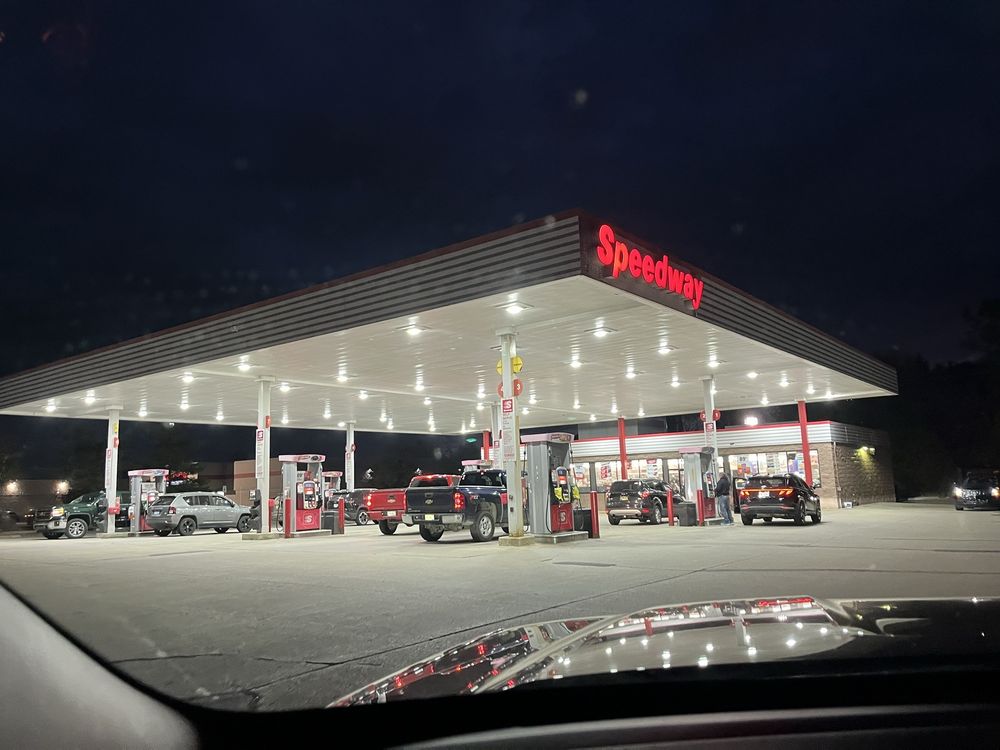 Social spots from Speedway