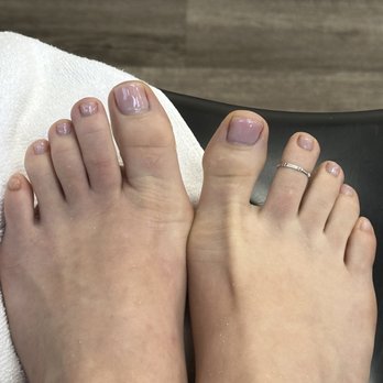 Creative Nail Spa - Gel B14 toe nails - Waxing Near Me - Belmont, California Creative Nail Spa - Gel B14 toe nails - Waxing Near Me - Belmont, California