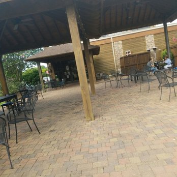 Dunn Brothers Coffee - Outdoor seating going to entrance - Coffee & Tea Near Me - Friendswood, Texas Dunn Brothers Coffee - Outdoor seating going to entrance - Coffee & Tea Near Me - Friendswood, Texas