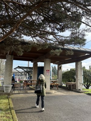 Big Blue Thai BBQ by null