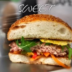 Funky Burgers