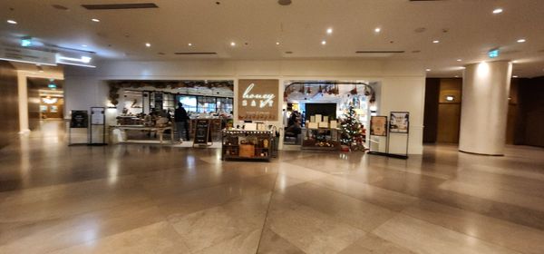 JW Marriott Parq Vancouver by null