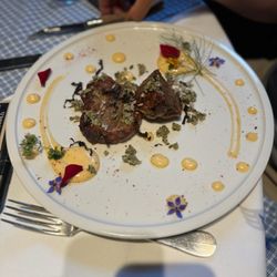 La Maison Carrier - Snacked head of veal