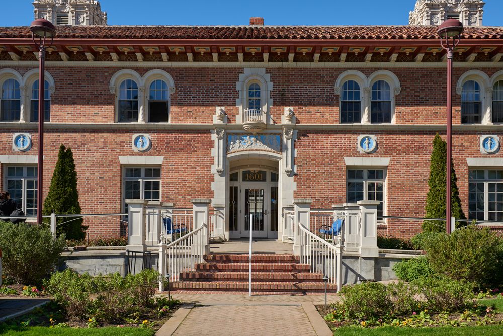 The Ivy Golden Gate - home care agency in San Francisco, CA