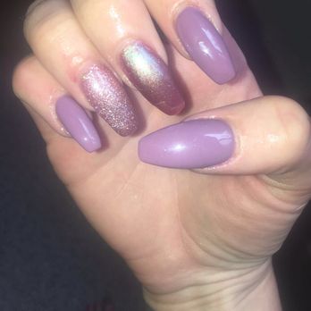 Venus Nails - If you don't believe my review here was my "fresh set" on the AM of July 25th, the day after I paid $50 for this crap - Nail Salons Near Me - Fort Collins, Colorado