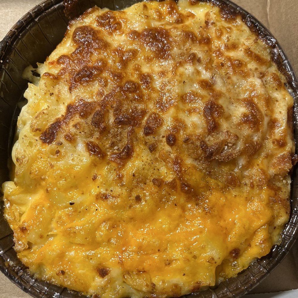 S'MAC - 4-Cheese Nosh, delivered in a pizza box - American Near Me - New York, New York S'MAC - 4-Cheese Nosh, delivered in a pizza box - American Near Me - New York, New York