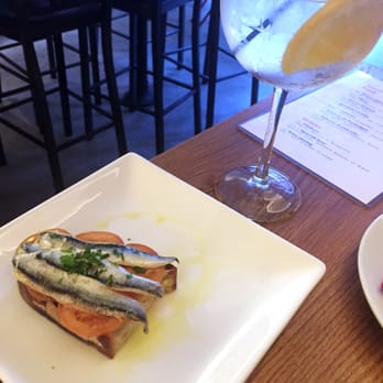 El Born - Boquerones and Gintonic #5: the Canela - Spanish Near Me - Brooklyn, New York