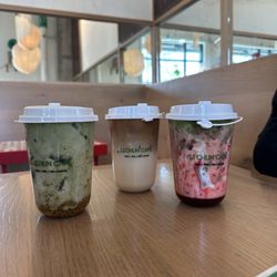 Li Chun Café - Jasmine matcha latte, butter latte, strawberry all over matcha