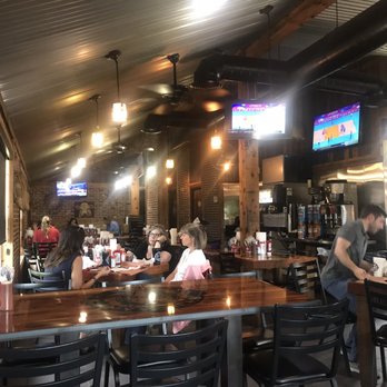 Meat U Anywhere BBQ - More of the inside - Barbeque Near Me - Grapevine, Texas