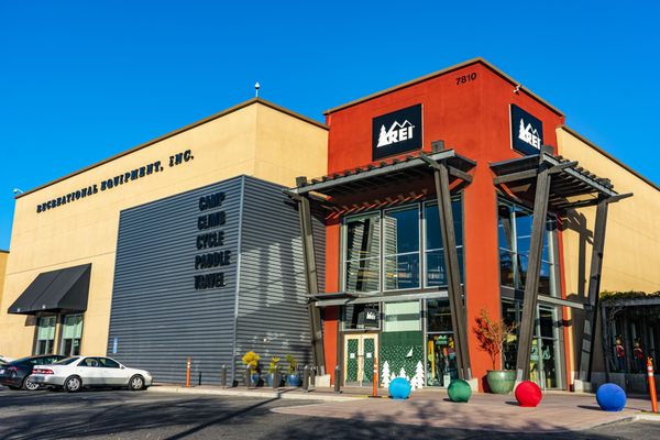 River Park Shopping Center by null