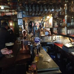 Charlie's Bar
