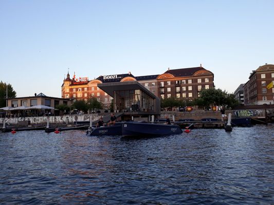 GoBoat Boat Rental - Islands Brygge by null