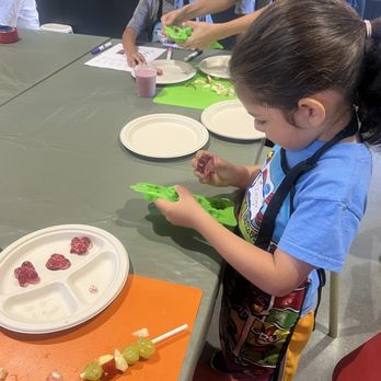 Little Sprouts Kitchen - The kids made fruit kebabs, smoothies, and gummy snacks - Cooking Classes Near Me