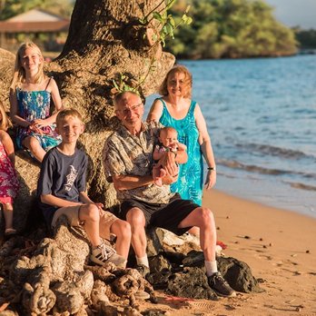 Christopher Wren Photography - Grandma and Grandpa with the grandkids - Event Photography Near Me