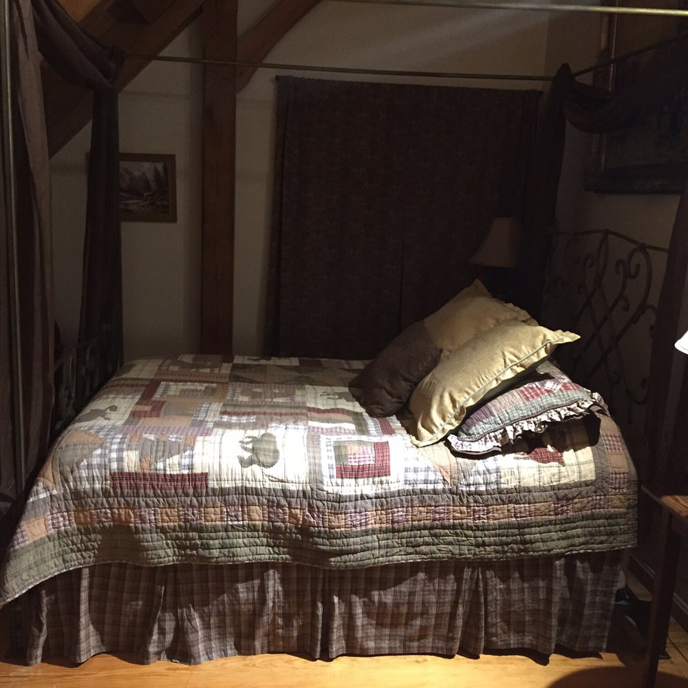 Shadow Mountain Escape - Vacation Rentals Near Me - Luray, Virginia Shadow Mountain Escape - Vacation Rentals Near Me - Luray, Virginia