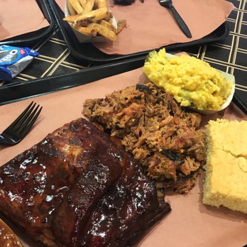 The Smoke Pit - Kids eat free on Tuesday!  So it helped feed the boy that's slowly starting to eat like a teenager at the ripe at of 8. - Barbeque Near Me - Concord, North Carolina