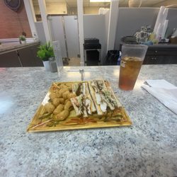 Ball & Que Restaurant - Fried chicken club with tots