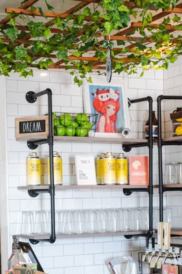Loving Hut by null