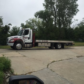 Hanifen Towing - Two car wrecker truck. - Towing Near Me - Des Moines, Iowa Hanifen Towing - Two car wrecker truck. - Towing Near Me - Des Moines, Iowa