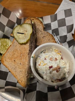 Greyline Brewing Co. by null