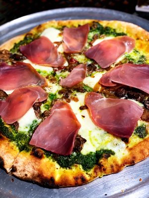 Kaos Pizzeria by null