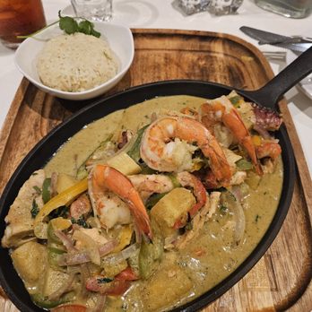 Oceana Restaurant - Caribian Alambres. Outstanding. - Seafood Near Me - Palm Desert, California Oceana Restaurant - Caribian Alambres. Outstanding. - Seafood Near Me - Palm Desert, California