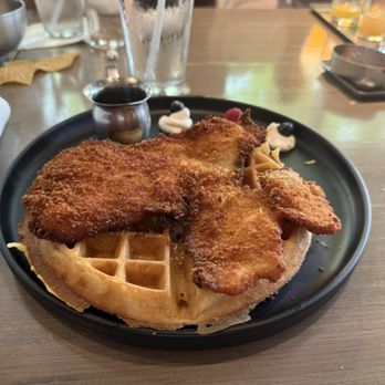 Miriam Cocina Latina - Chicken and Waffle - Mexican Near Me - Dallas, Texas