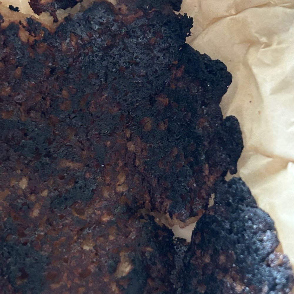Burnt Johnny cakes for the third and last time. Kim, pictures dont lie.
