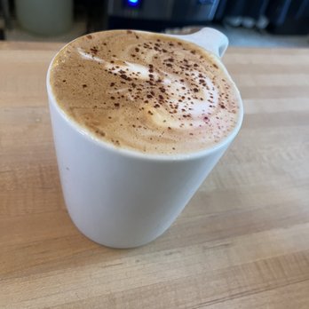 Amateur Coffee - Vanilla mocha latte - Coffee & Tea Near Me - Omaha, Nebraska