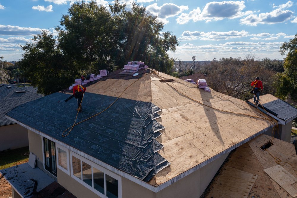 Slide of Roof Commander