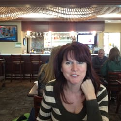 Greater Peoria Airport Restaurant - Time for a quick bite then Vegas