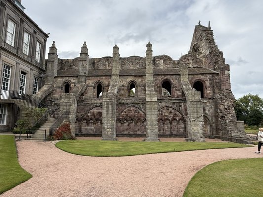 Palace of Holyroodhouse by null