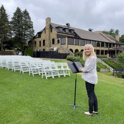 Pine Hills Country Club - Wedding venue adjacent to clubhouse