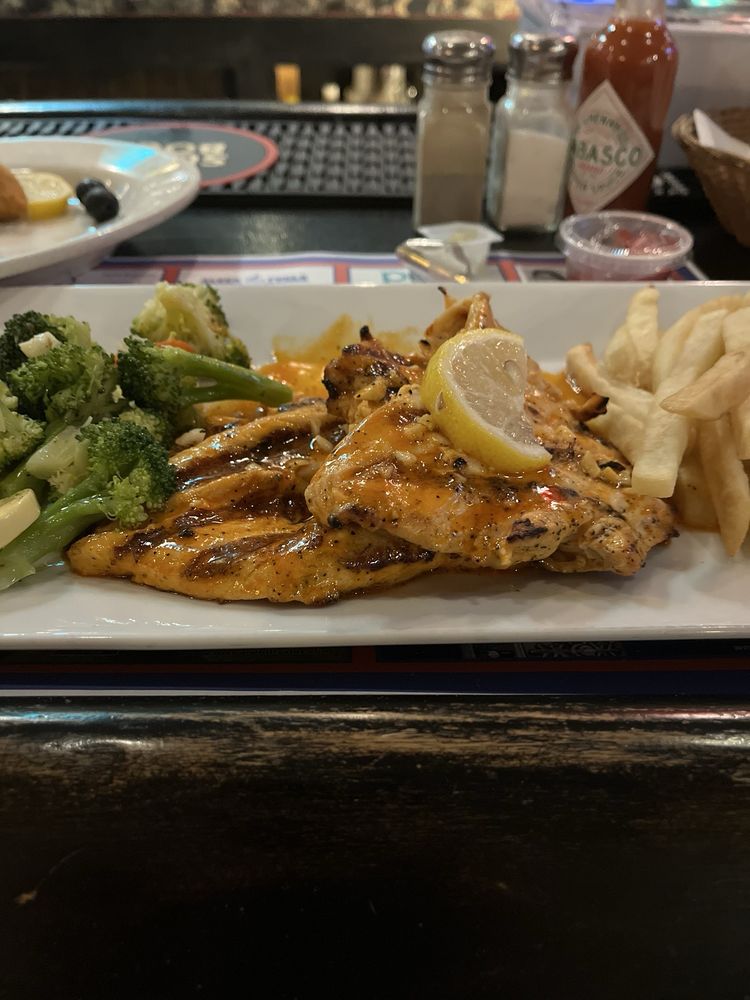 Mill's Tavern & Grille