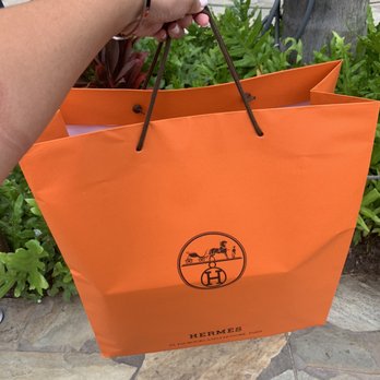 Hermès - Women's Clothing Near Me - Honolulu, Hawaii Hermès - Women's Clothing Near Me - Honolulu, Hawaii