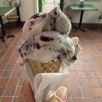 Ted and Wally's - Ice Cream & Frozen Yogurt Near Me - Omaha, Nebraska Ted and Wally's - Ice Cream & Frozen Yogurt Near Me - Omaha, Nebraska
