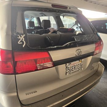 OC Mobile Auto Glass CA - Before they fixed it :( - Auto Glass Services Near Me OC Mobile Auto Glass CA - Before they fixed it :( - Auto Glass Services Near Me