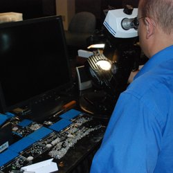 Denney Jewelers - Diamond sorting Springfield, IL
