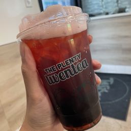 Strawberry Ecsteasy (TikTok: @justandyvu)