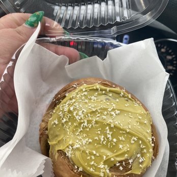 JB3 DoughJoe - Matcha croissant with golden milk - Bakeries Near Me - Ybor City, Florida JB3 DoughJoe - Matcha croissant with golden milk - Bakeries Near Me - Ybor City, Florida