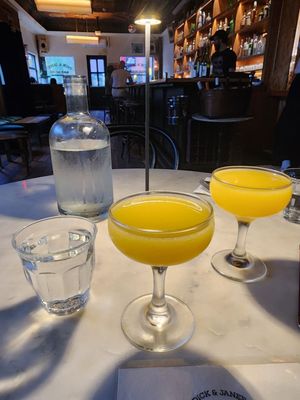 BarRoom, at Dick & Jane’s by null